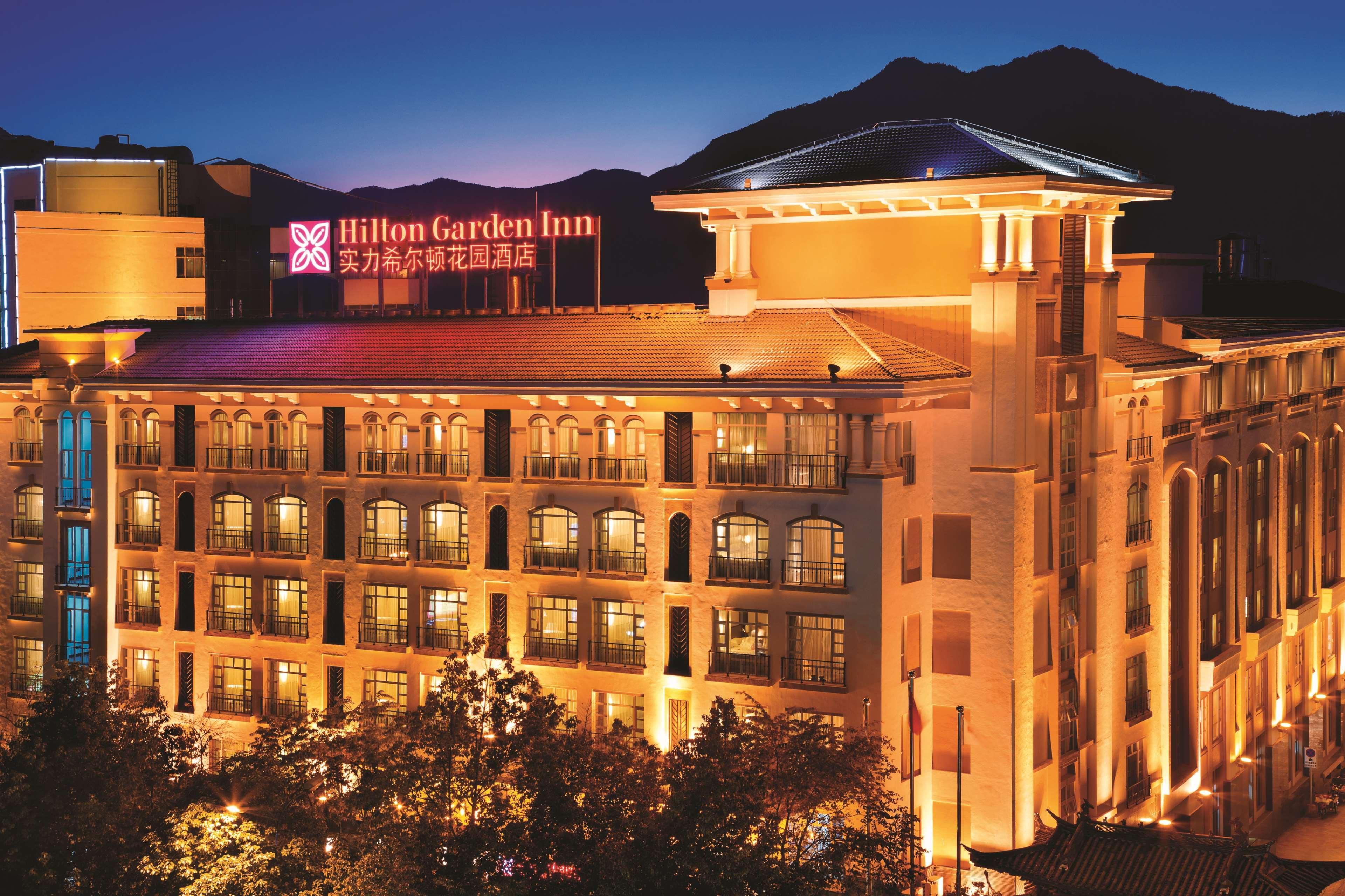 Hilton Garden Inn Lijiang Lijiang  Exterior photo