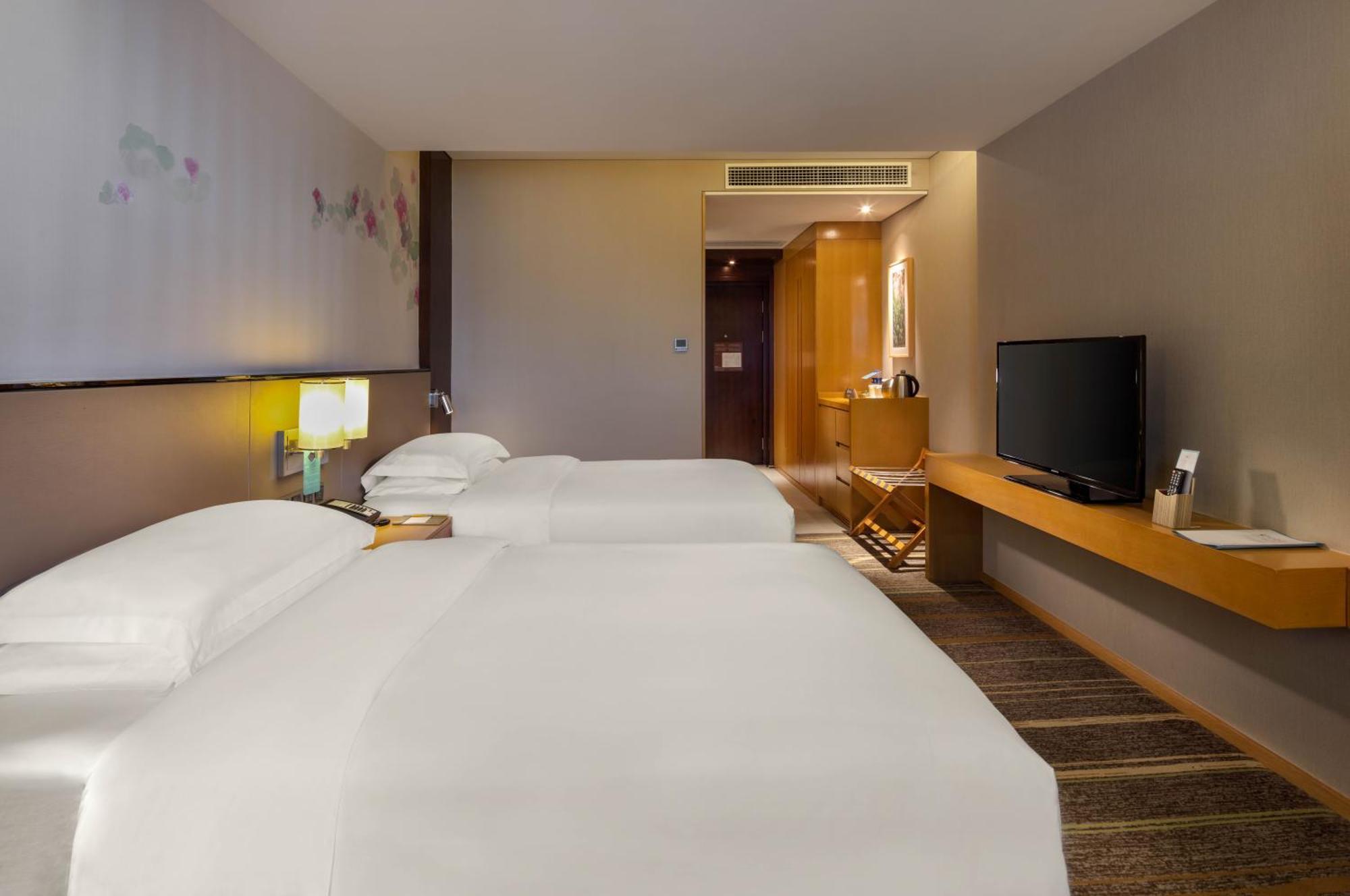Hilton Garden Inn Lijiang Lijiang  Exterior photo
