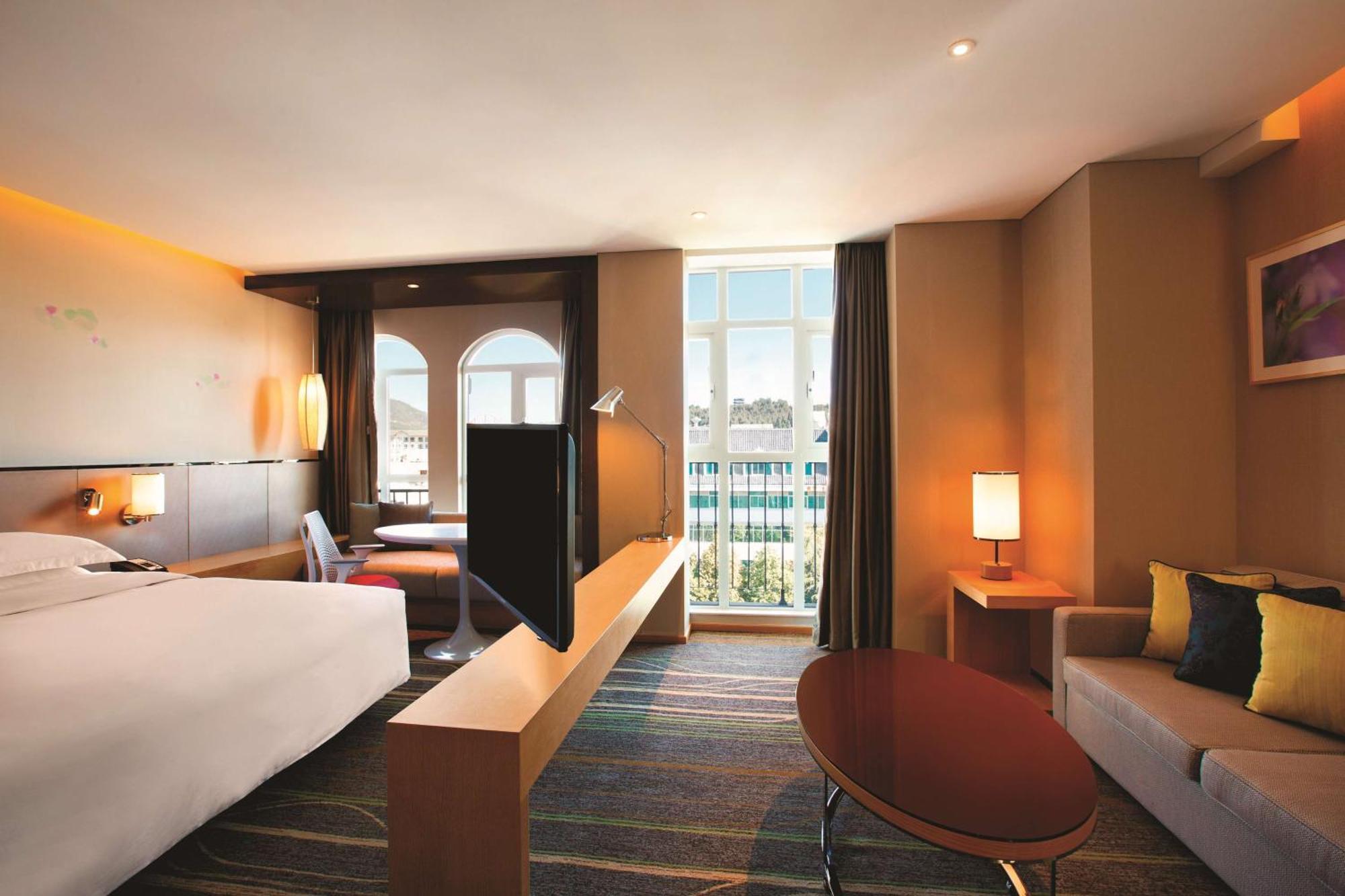 Hilton Garden Inn Lijiang Lijiang  Exterior photo